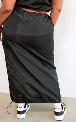 Hot PrettyLittleThing Plus Cargo Maxi Skirt Black