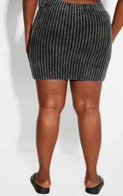 New PrettyLittleThing Plus Chunky Knit Mini Skirt Black
