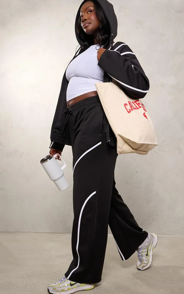 PrettyLittleThing Black Sweatsuits*Plus Contrast Piping Straight Leg Sweatpants
