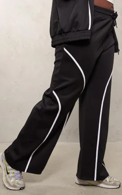 PrettyLittleThing Black Sweatsuits*Plus Contrast Piping Straight Leg Sweatpants