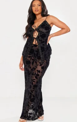 PrettyLittleThing Plus Devore Maxi Skirt Black