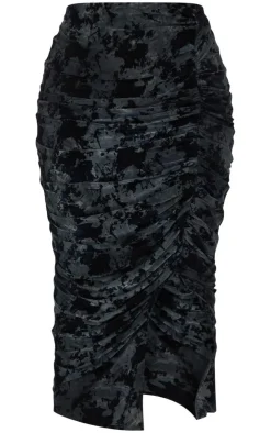 Discount PrettyLittleThing Plus Devore Ruched Maxi Skirt Black