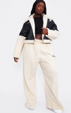 PrettyLittleThing Aviator Jackets*Plus Faux Leather Borg Trim Aviator