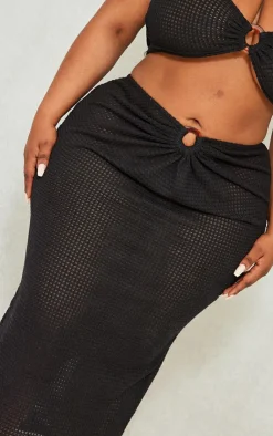 New PrettyLittleThing Plus Knitted Ring Detail Maxi Skirt Black