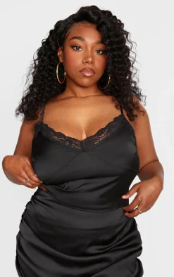 Discount PrettyLittleThing Plus Lace Detail Cami Top Black