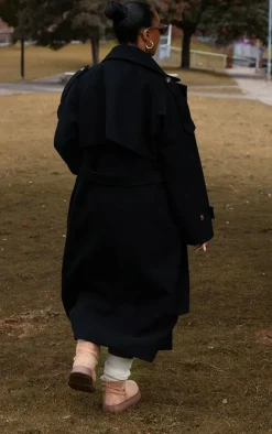 PrettyLittleThing Christmas Shop*Plus Oversized Double Breasted Military Trim Coat