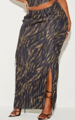 Sale PrettyLittleThing Plus Plisse Knot Front Maxi Skirt Black