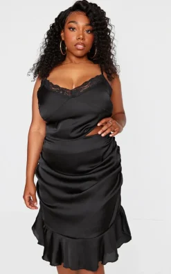 Hot PrettyLittleThing Plus Ruched Side Frill Hem Mini Skirt Black