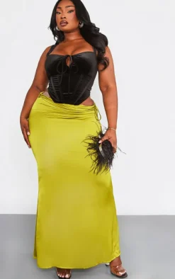 PrettyLittleThing Corsets*Plus Velvet Tie Front Boned Corset