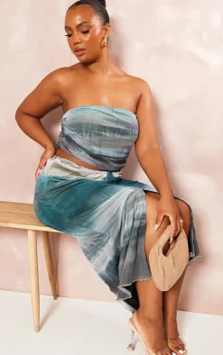 Online PrettyLittleThing Plus Ombre Printed Bandeau Top Blue
