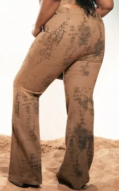 Clearance PrettyLittleThing Plus Studded Detail Flare Jeans Brown Acid Wash