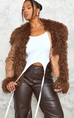 PrettyLittleThing Faux Fur Coats*Plus Distressed Contrast Faux Fur Cuff Detail Cropped Jacket