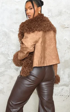 PrettyLittleThing Faux Fur Coats*Plus Distressed Contrast Faux Fur Cuff Detail Cropped Jacket