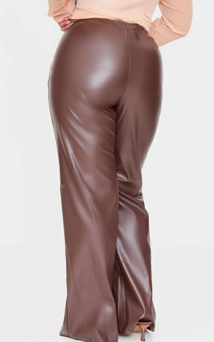 PrettyLittleThing Christmas Shop*Plus Faux Leather Straight Leg Pants