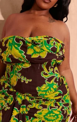 Discount PrettyLittleThing Plus Floral Boning Dipped Hem Corset Top Brown