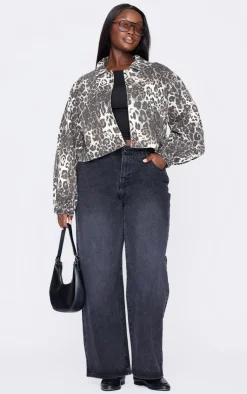 PrettyLittleThing Bomber Jackets*Plus Leopard Print Cropped Boxy Bomber Jacket