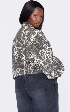 PrettyLittleThing Bomber Jackets*Plus Leopard Print Cropped Boxy Bomber Jacket