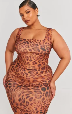 PrettyLittleThing Plus Leopard Printed Dipped Hem Corset Top Brown