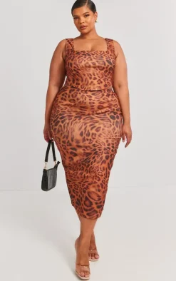 PrettyLittleThing Plus Leopard Printed Dipped Hem Corset Top Brown