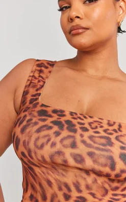 PrettyLittleThing Plus Leopard Printed Dipped Hem Corset Top Brown