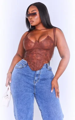 PrettyLittleThing Corsets*Plus Washed Faux Leather Cross Halterneck Dip Hem Corset