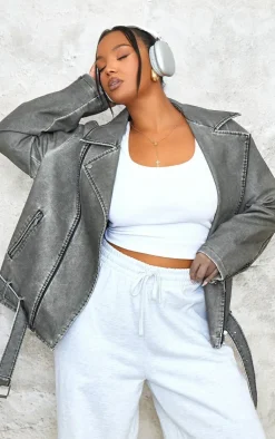 PrettyLittleThing Faux Leather Jackets*Plus Distressed Look Faux Leather Longline Biker Jacket