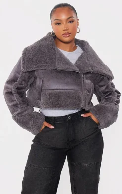 PrettyLittleThing Aviator Jackets*Plus Faux Suede Borg Trim Aviator