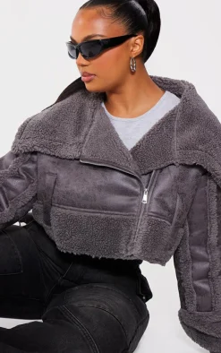 PrettyLittleThing Aviator Jackets*Plus Faux Suede Borg Trim Aviator