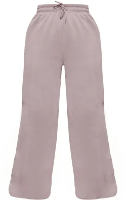 PrettyLittleThing Grey Sweatsuits*Plus Mid Rise Seam Detail Straight Leg Sweatpants