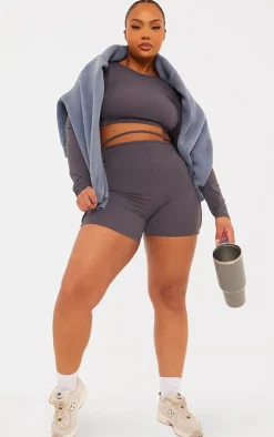 PrettyLittleThing Gym Shorts*Plus Sculpt Seam Detail Gym Shorts