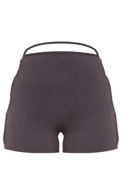 PrettyLittleThing Gym Shorts*Plus Sculpt Seam Detail Gym Shorts
