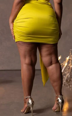 Clearance PrettyLittleThing Plus Constructed Satin Ruched Drape Bodycon Skirt Chartreuse