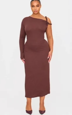 Plus Chocolate Asymmetric Twist Shoulder Soft Touch Midi Dress-PrettyLittleThing Online
