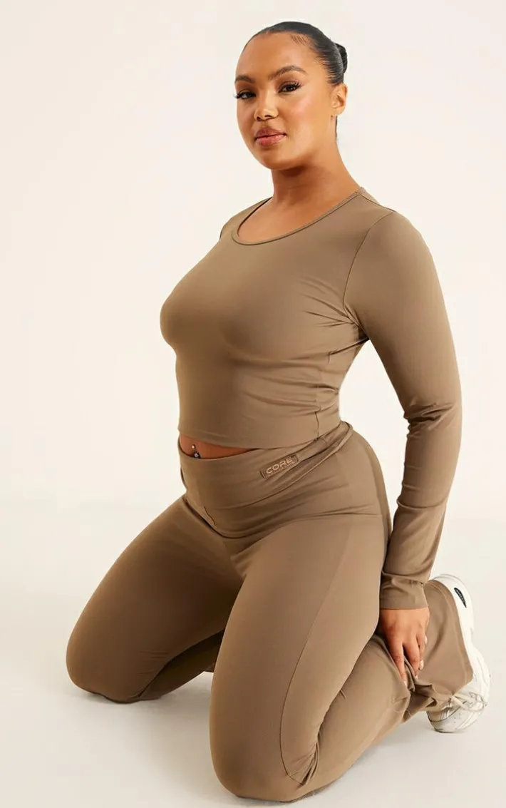 Plus Chocolate Brown Snatched Sculpt Long Sleeve Crop Top