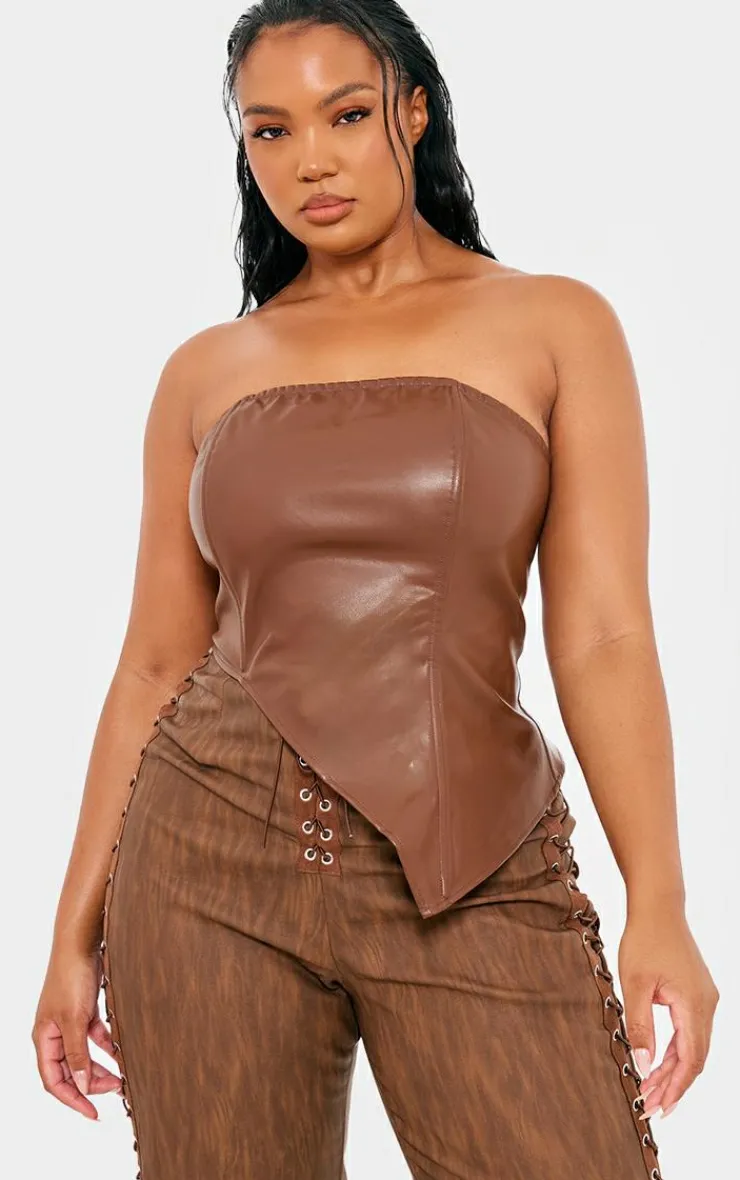 PrettyLittleThing Sleeveless Tops*Plus Faux Leather Asymmetric Bandeau Top