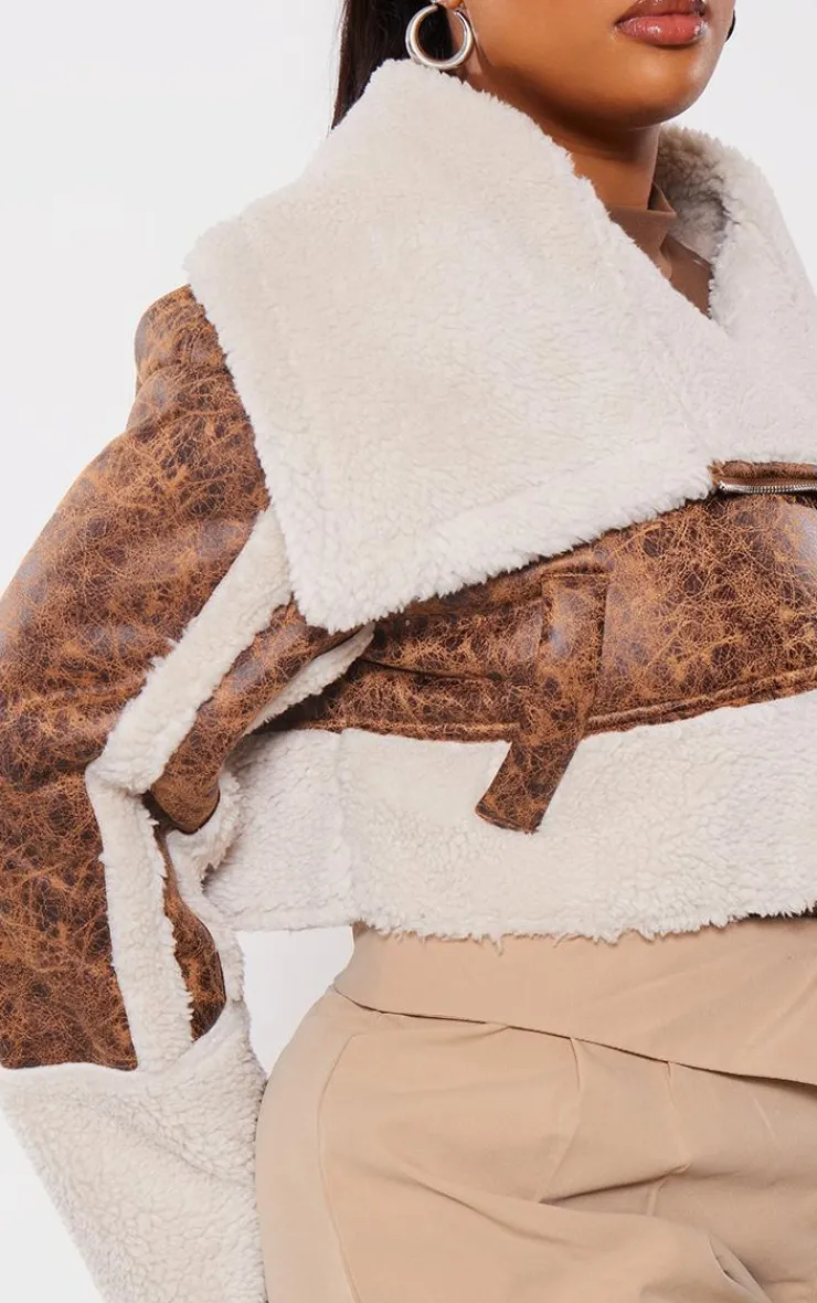 PrettyLittleThing Aviator Jackets*Plus Faux Suede Borg Trim Aviator