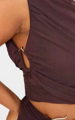 Discount PrettyLittleThing Plus Mesh Ruched Trim Detail Crop Top Chocolate