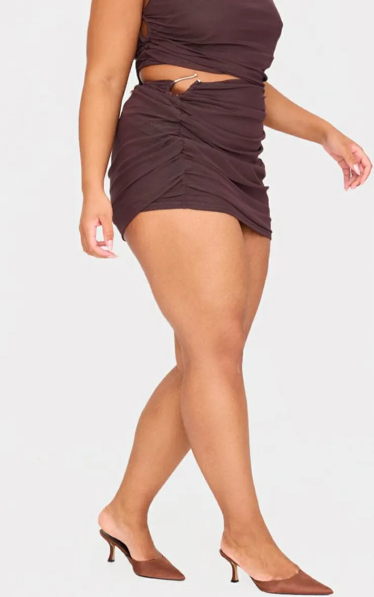 Sale PrettyLittleThing Plus Mesh Trim Detail Ruched Mini Skirt Chocolate