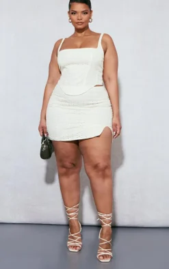 Discount PrettyLittleThing Plus Broderie Anglaise Split Mini Skirt Cream