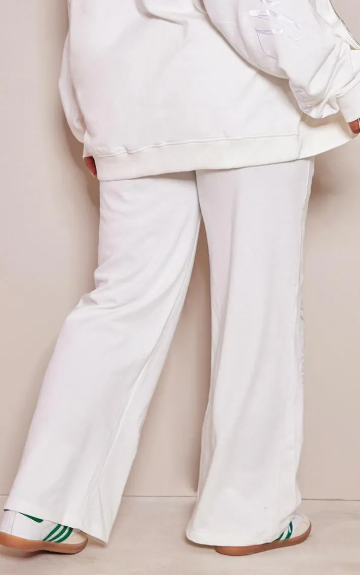 Plus Cream Cross Applique Detail Oversized Wide Leg Sweatpants