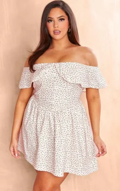 Plus Ditsy Floral Bardot Fitted Skater Dress-PrettyLittleThing Online