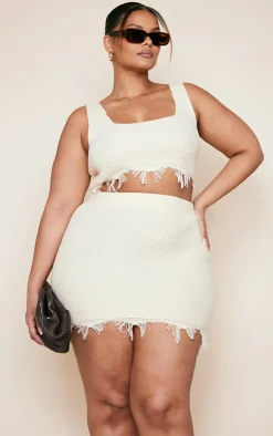 Hot PrettyLittleThing Plus Raw Hem Knit Crop Top Cream