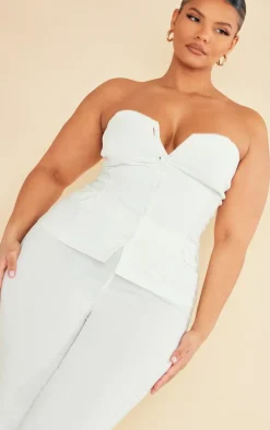 Discount PrettyLittleThing Plus Stretch Woven Bandeau Top Cream
