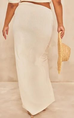 Hot PrettyLittleThing Plus Textured Split Midaxi Skirt Cream