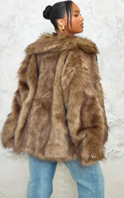 PrettyLittleThing Faux Fur Coats*Plus Faux Fur Oversized Coat