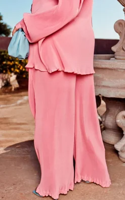 Best PrettyLittleThing Plus Plisse High Waisted Wide Leg Pants Dusty Pink