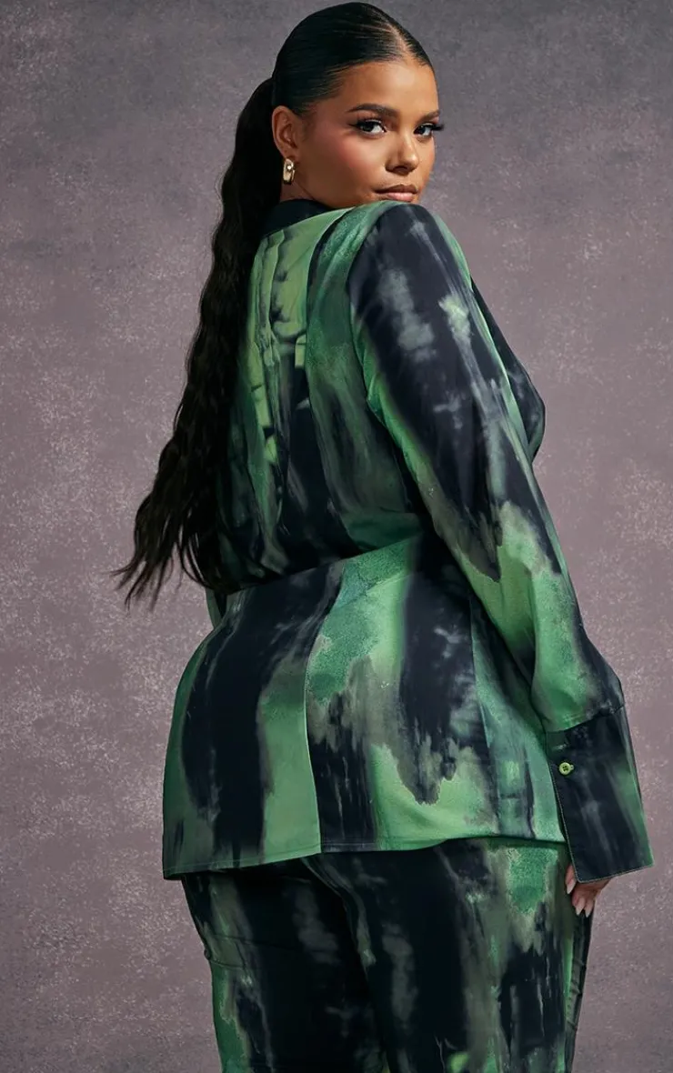 Best PrettyLittleThing Plus Grunge Print Chiffon Fitted Shirt Green