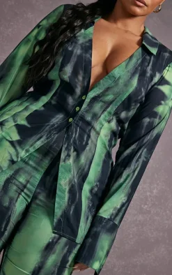 Best PrettyLittleThing Plus Grunge Print Chiffon Fitted Shirt Green