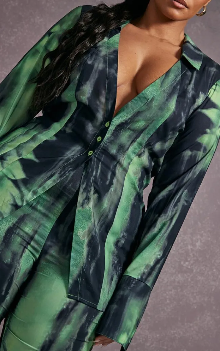 Best PrettyLittleThing Plus Grunge Print Chiffon Fitted Shirt Green