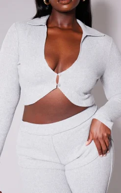New PrettyLittleThing Plus Soft Rib Long Sleeve Crop Top Grey
